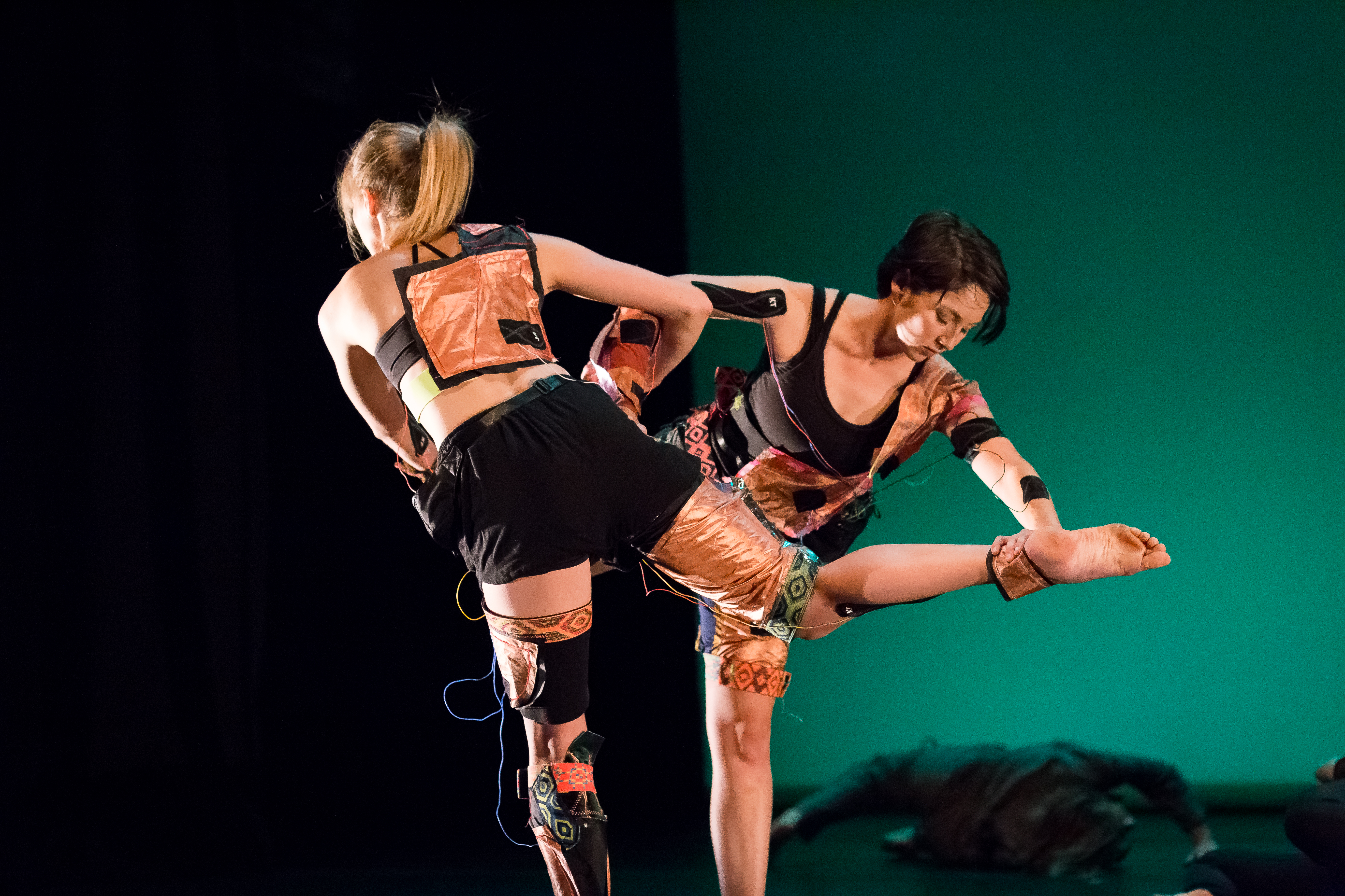BodyOsc used in collaborative performance